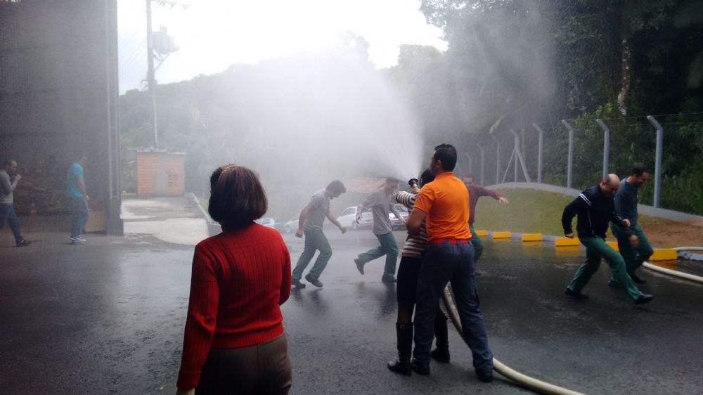 mvndwbbuhtkm_SITE (9).jpg